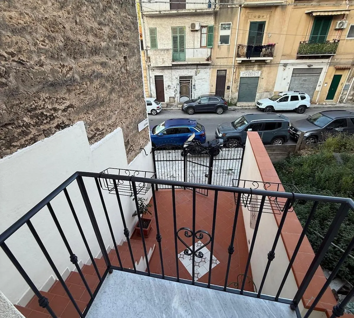 Cortile Cipriani Διαμέρισμα Παλέρμο 0*,